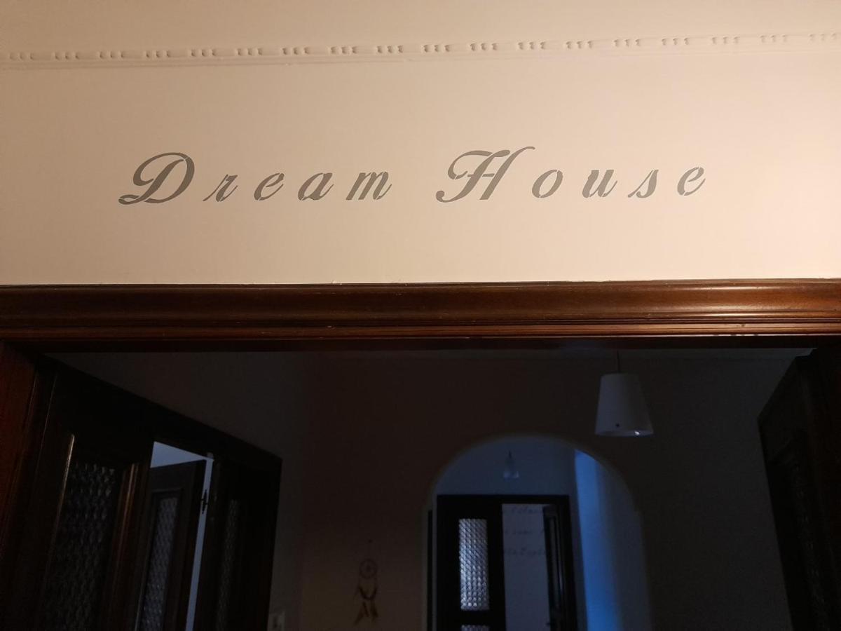 Dreamhouse Appartement LʼAquila Buitenkant foto